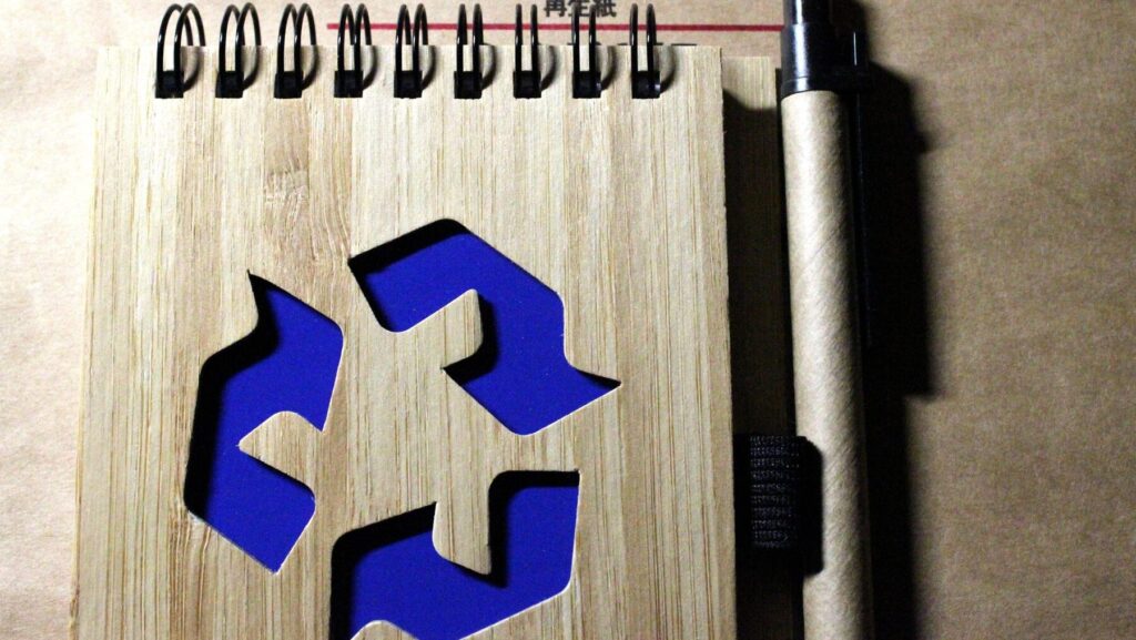 リサイクルマークのメモ帳