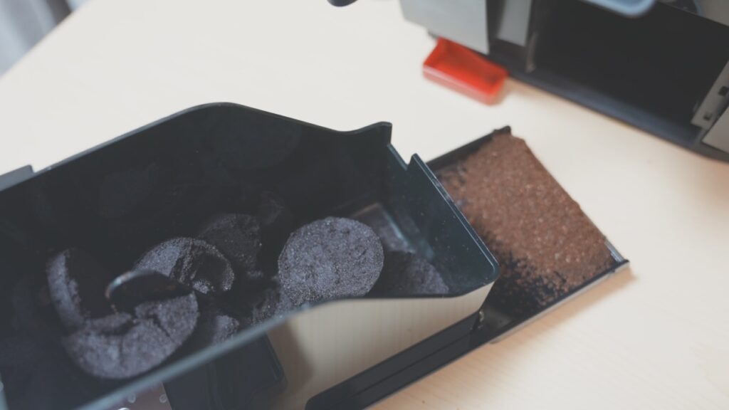 コーヒー豆のカス