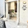 Red Stone Coffee本店の入り口