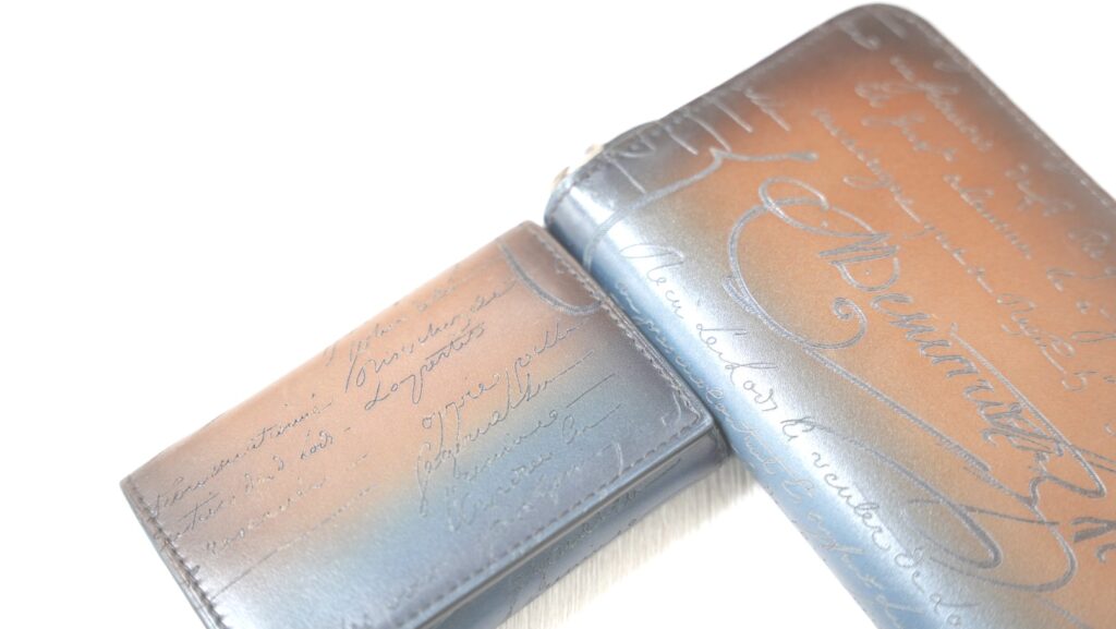 ベルルッティの名刺入れと長財布