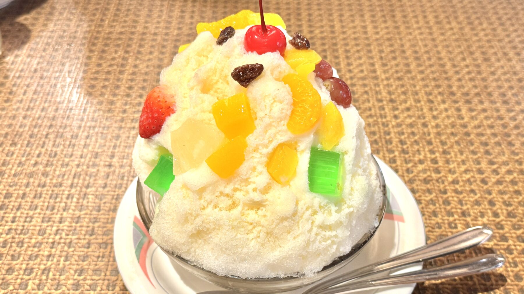 天文館むじゃきの白熊