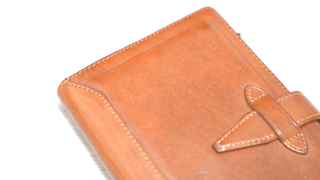 レイメイ藤井のシステム手帳「ダヴィンチ」のバイブルサイズ