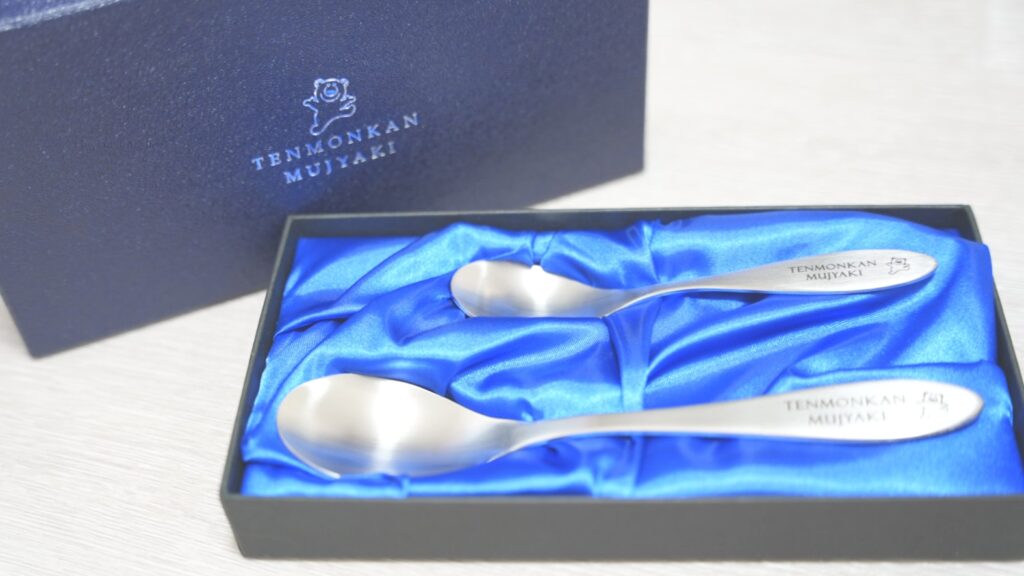 天文館むじゃきの白熊スプーン