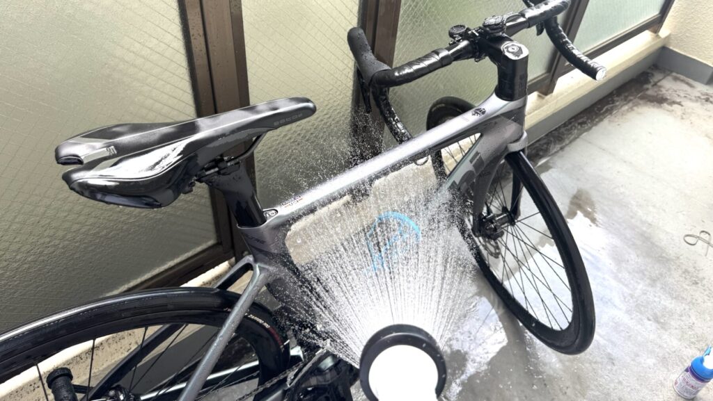 ロードバイクを洗車