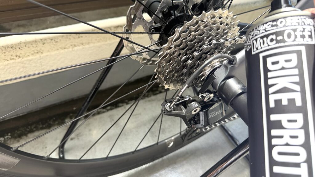 マックオフのバイクプロテクトで水置換