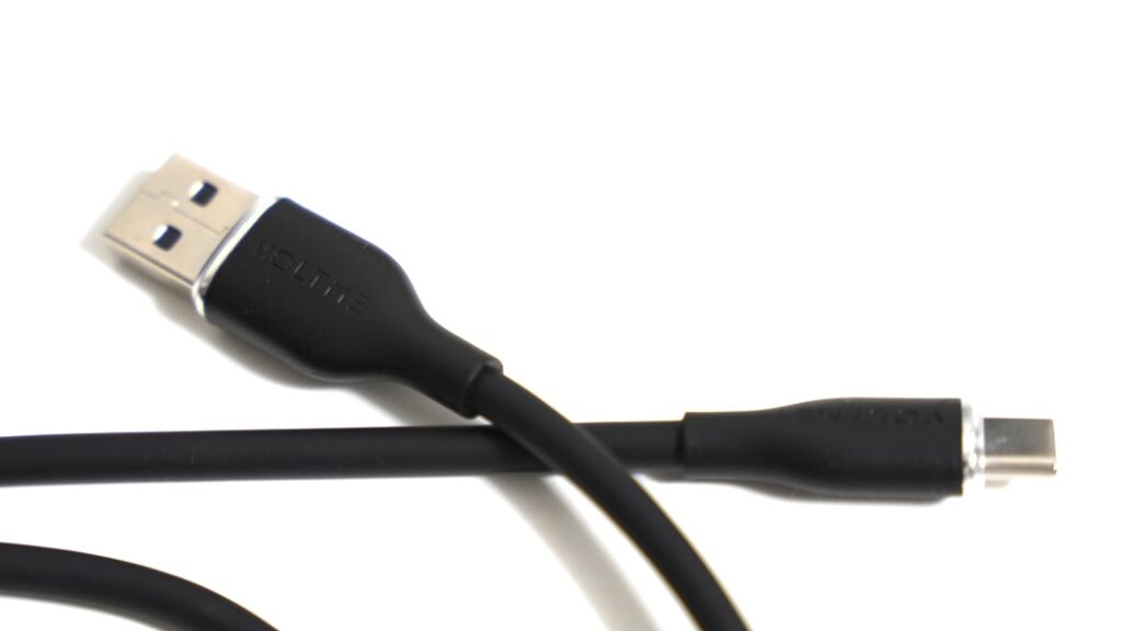 VOLTMEのシリコンケーブル