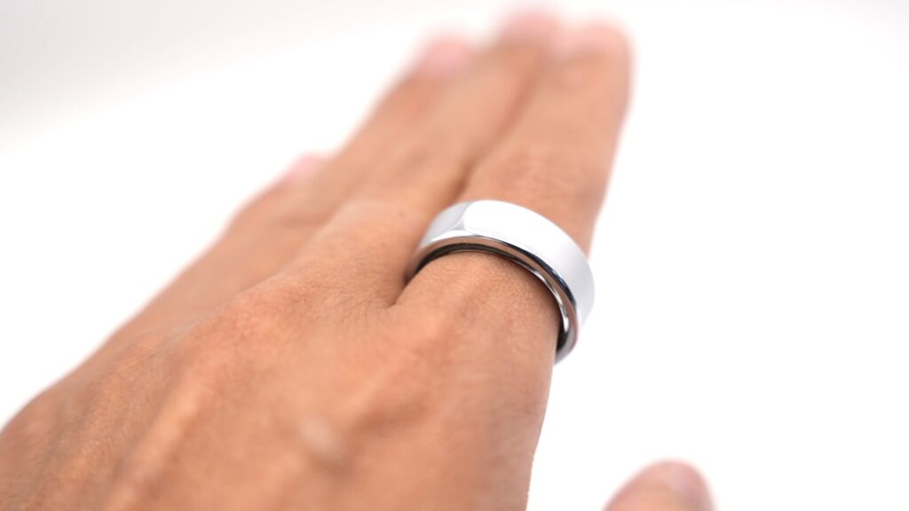 FOSMETのスマートリングRINGZ RX10のサイズ感