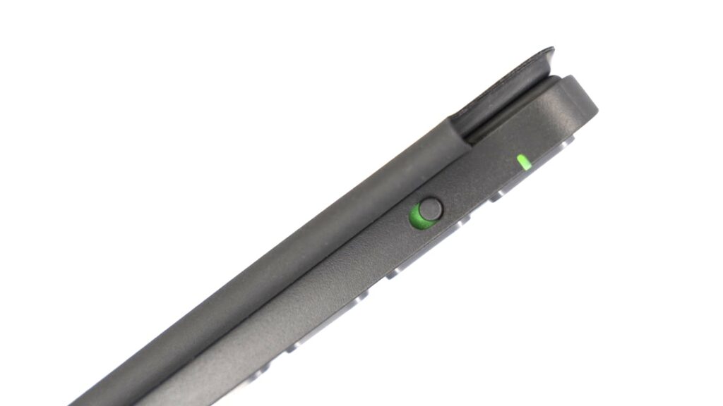 ロジクールのiPad用キーボード keys to go 2 for iPadのスイッチ