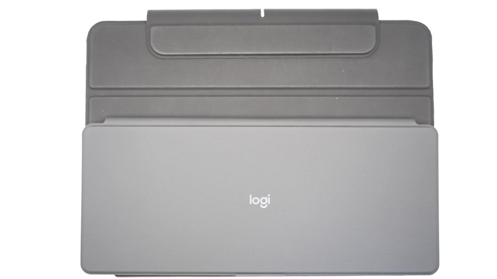 ロジクールのiPad用キーボード keys to go 2 for iPadとiPad Airのサイズ感