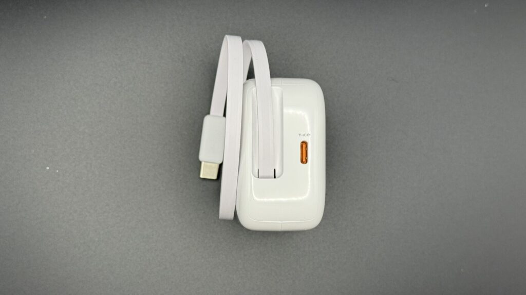 TORRAS Flex Line 67Wのケーブルを伸ばしたところ