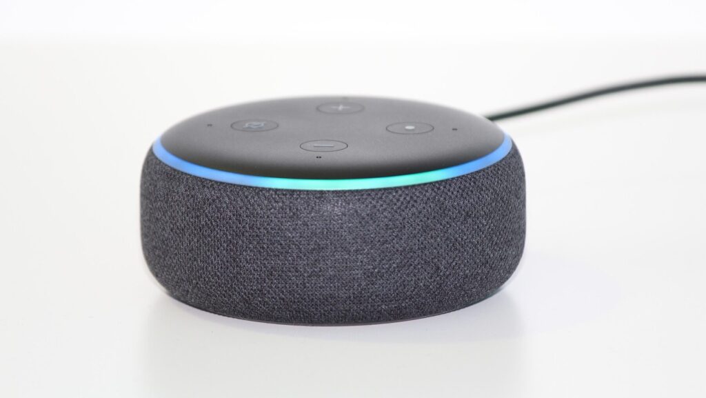 音声で家電を操作するAlexa