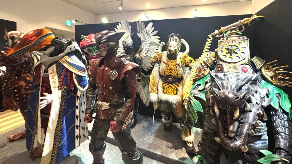 全スーパー戦隊展の悪役スーツ