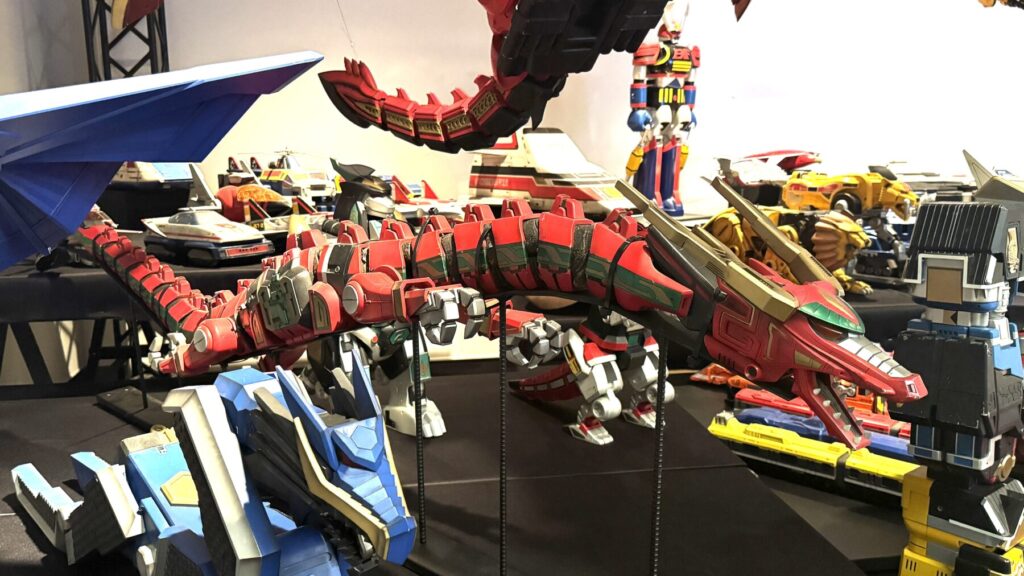 全スーパー戦隊展で展示されてる合体ロボの模型