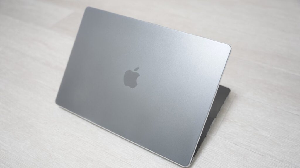 M4 MacBook Pro 16インチの外観