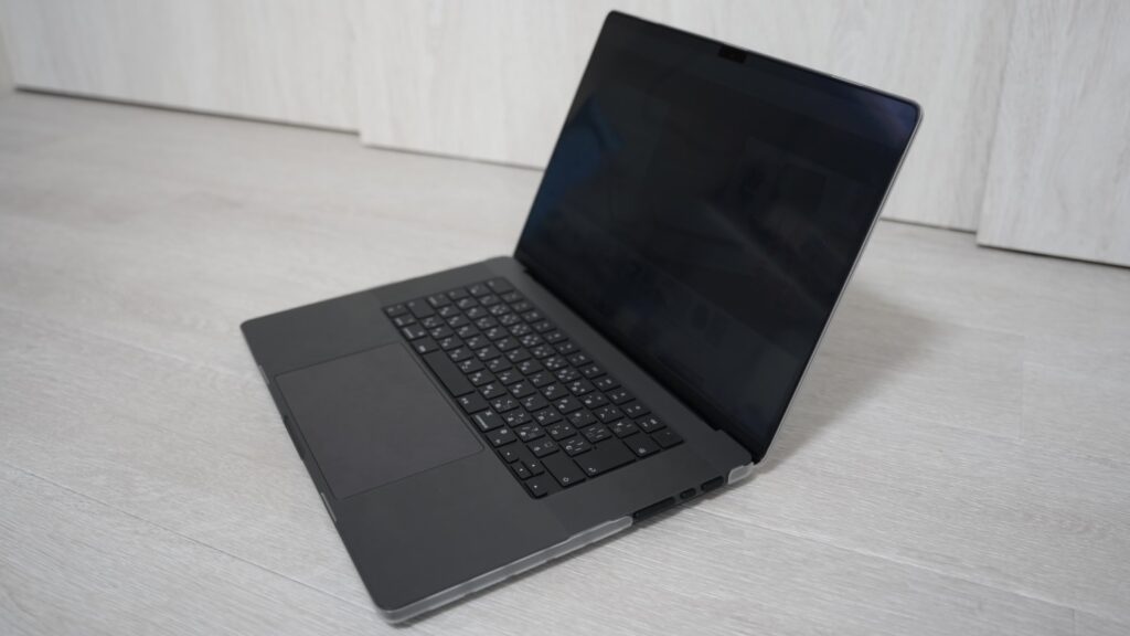 M4 MacBook Pro 16インチ