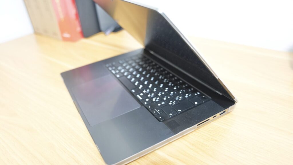 CASEFINITE FROST AIR for MacBook Pro