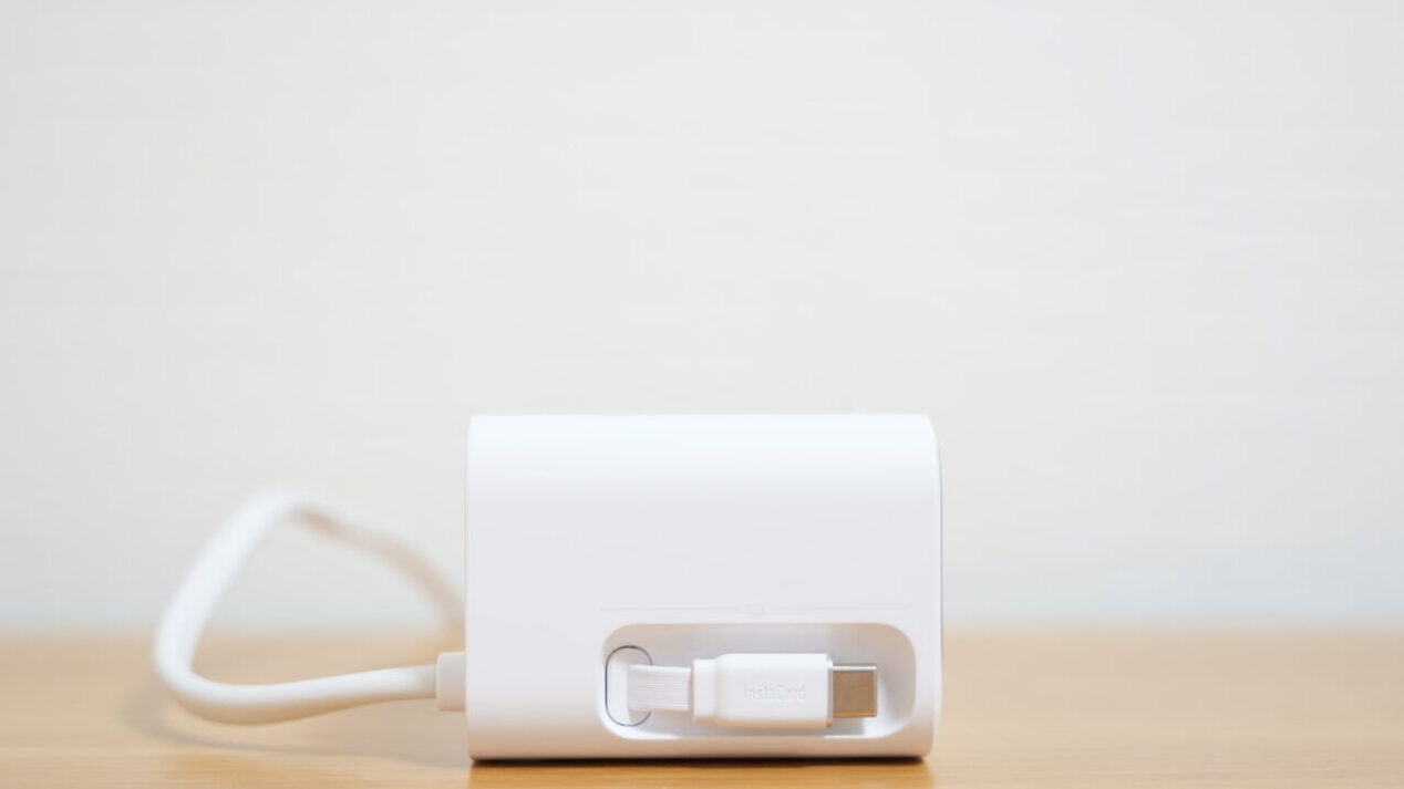 Anker Nano Charging Station 7in1