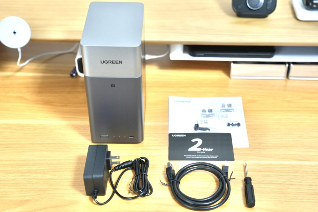 UGREEN NASync DH2300