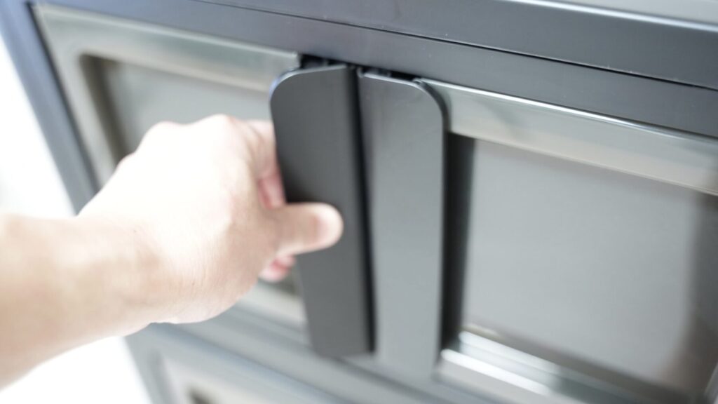 フレキシスポット収納ボックス