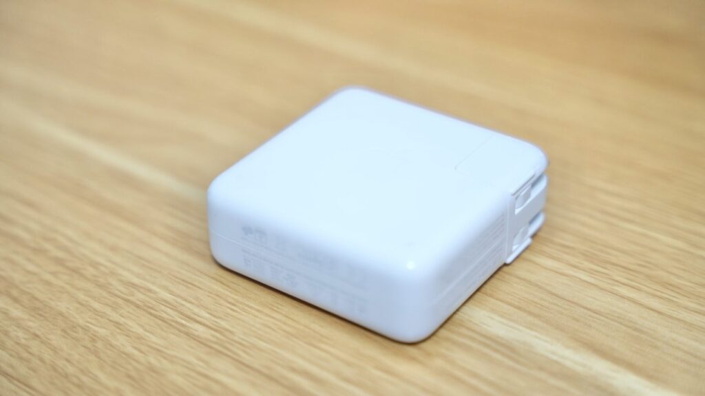 アップルの充電器