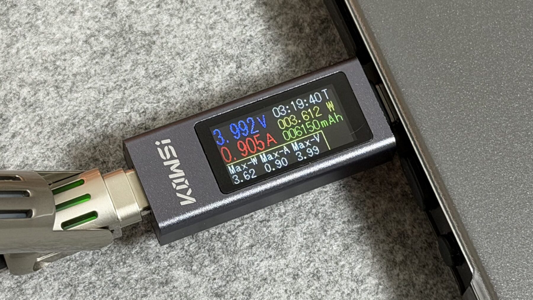 PHYSCE 140W充電器